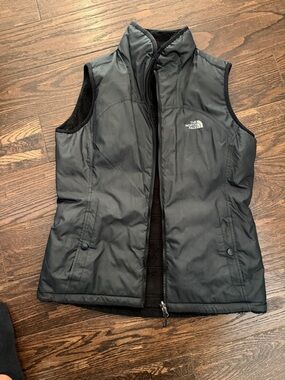 The North Face Black Sleeveless Insulated Vest